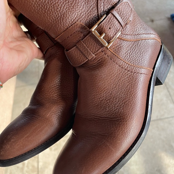 TORY BURCH ADELINE 21MM ALMOND BROWN TUMBLED LEATHER RIDING BOOTS W7 - Picture 13 of 14